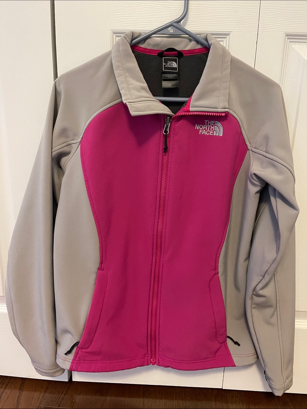The North Face Women's Pink and Gray Softshell Utility Jacket